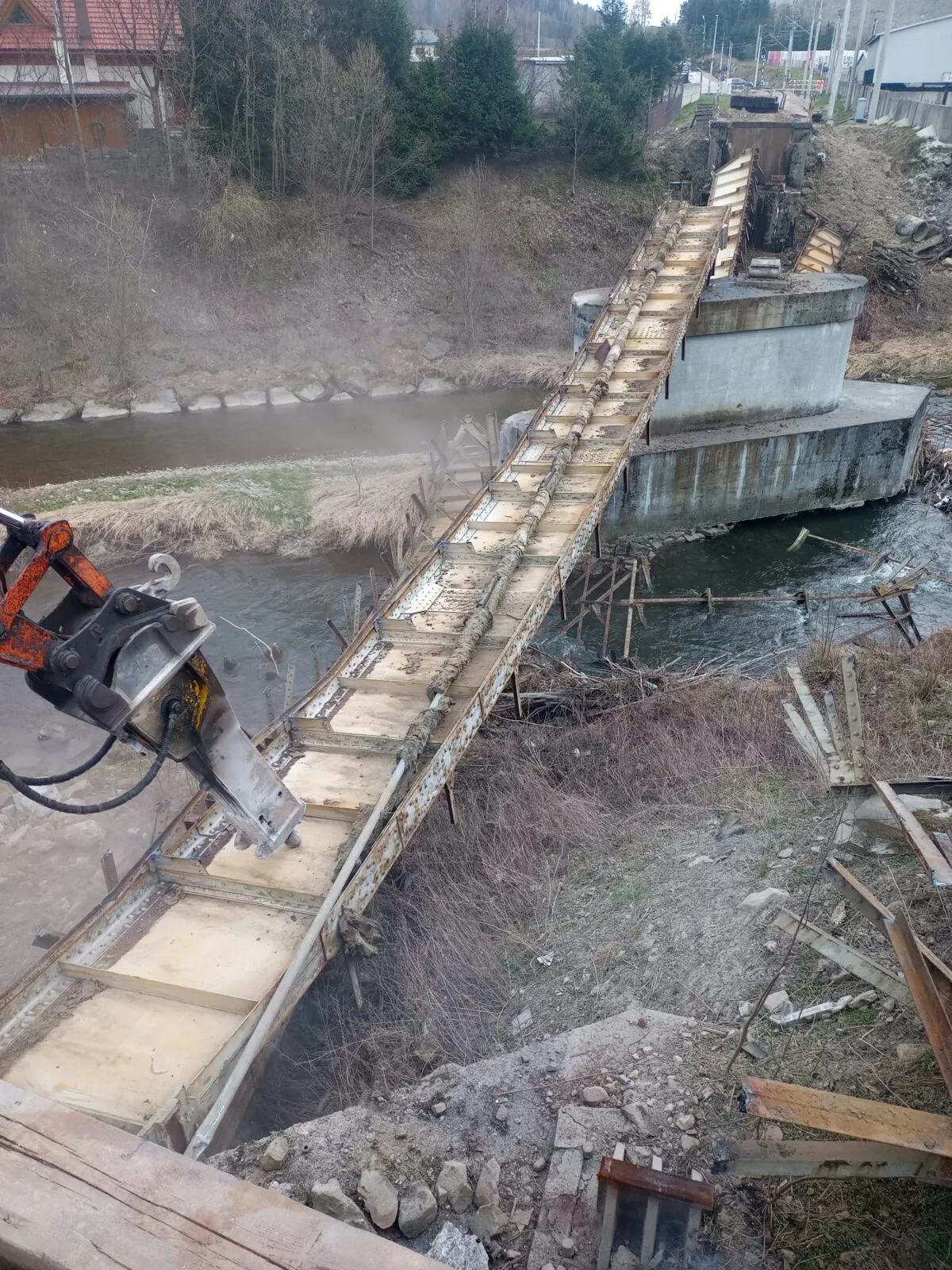 Rozbiórka 5 obiektów mostowych