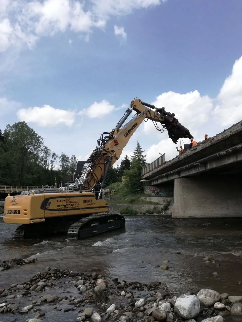 Biały Dunajec: wyburzenie mostu nad rzeką Biały Dunajec