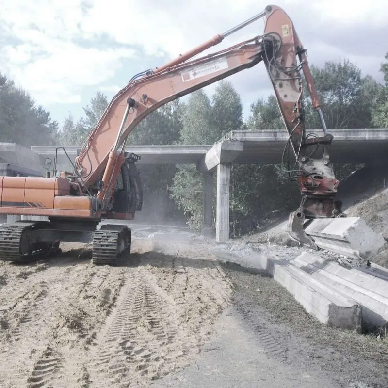 Polkowice: rozbiórka ustroju nośnego wiaduktu